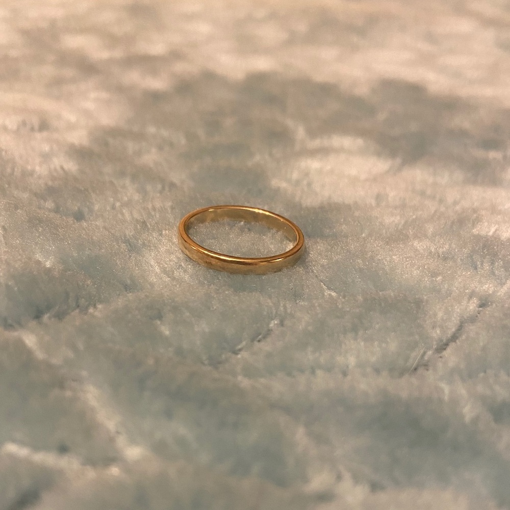 14k gold-plated band ring